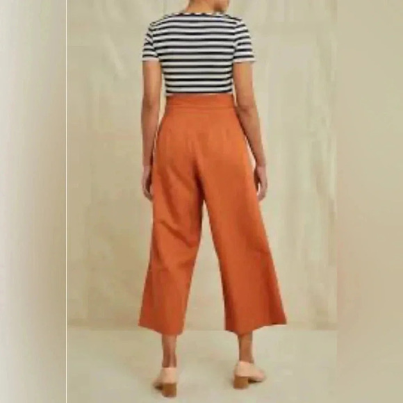 Amour Vert Frankie Cropped Wide Leg Cotton Linen Pants in Terracotta - Picture 2 of 12